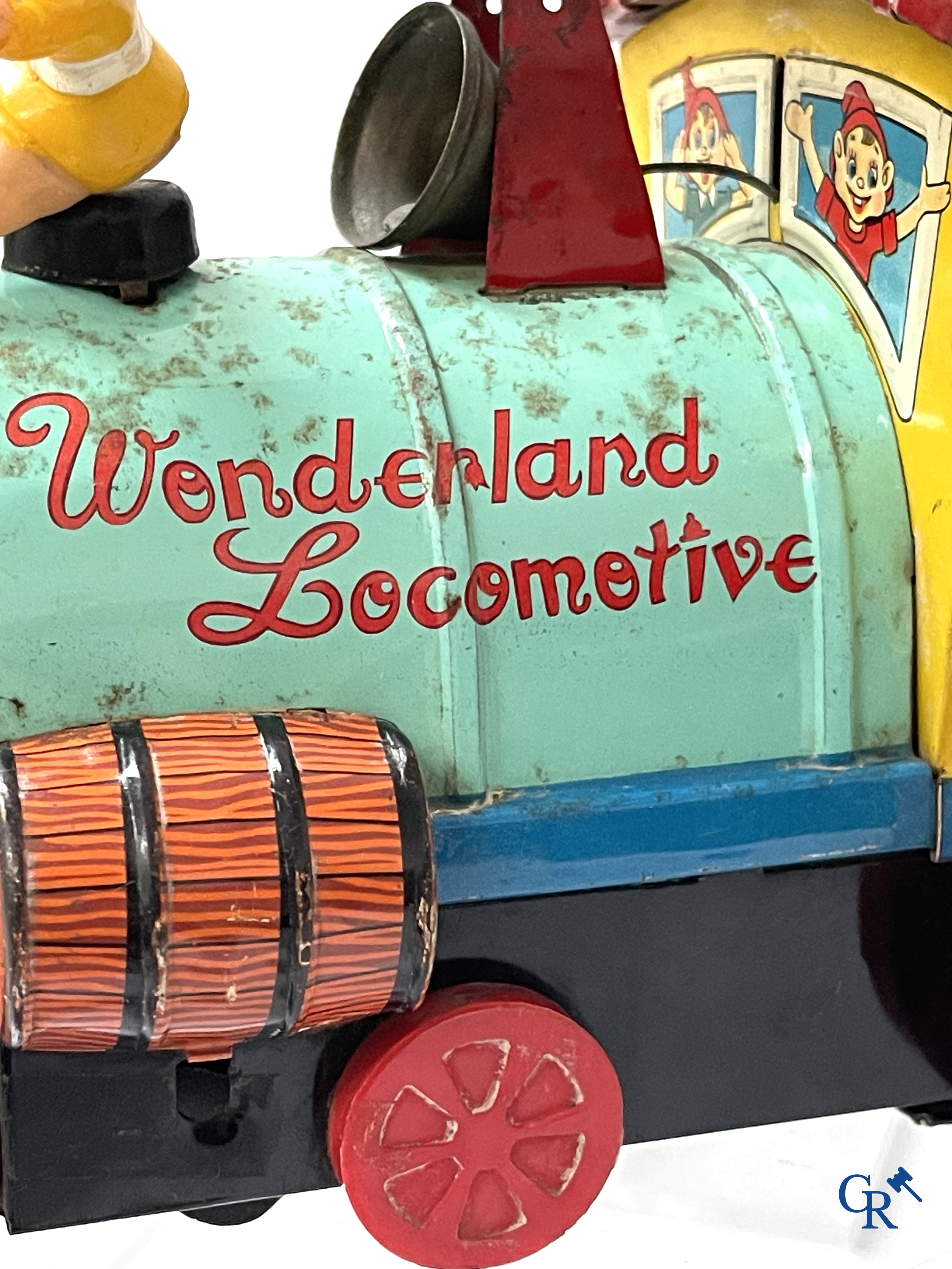 Oud speelgoed, een groot lot mechanisch blikken speelgoed, hoofdzakelijk Western Germany en Japanse makelij.