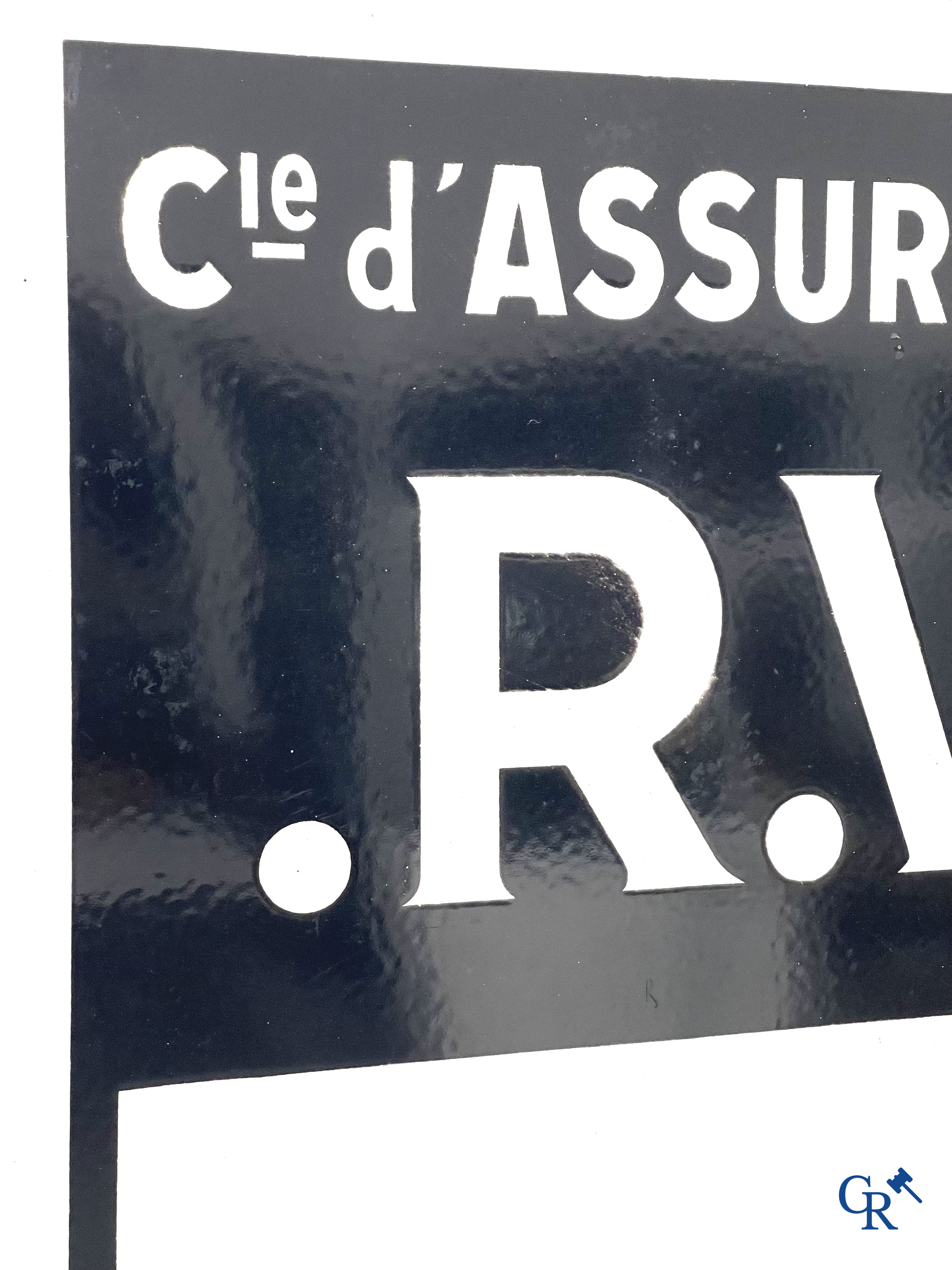 RVS, groot emaille reclamebord voor de Rotterdamse Verzekerings Sociëteit. Foremail, TPB 1957.