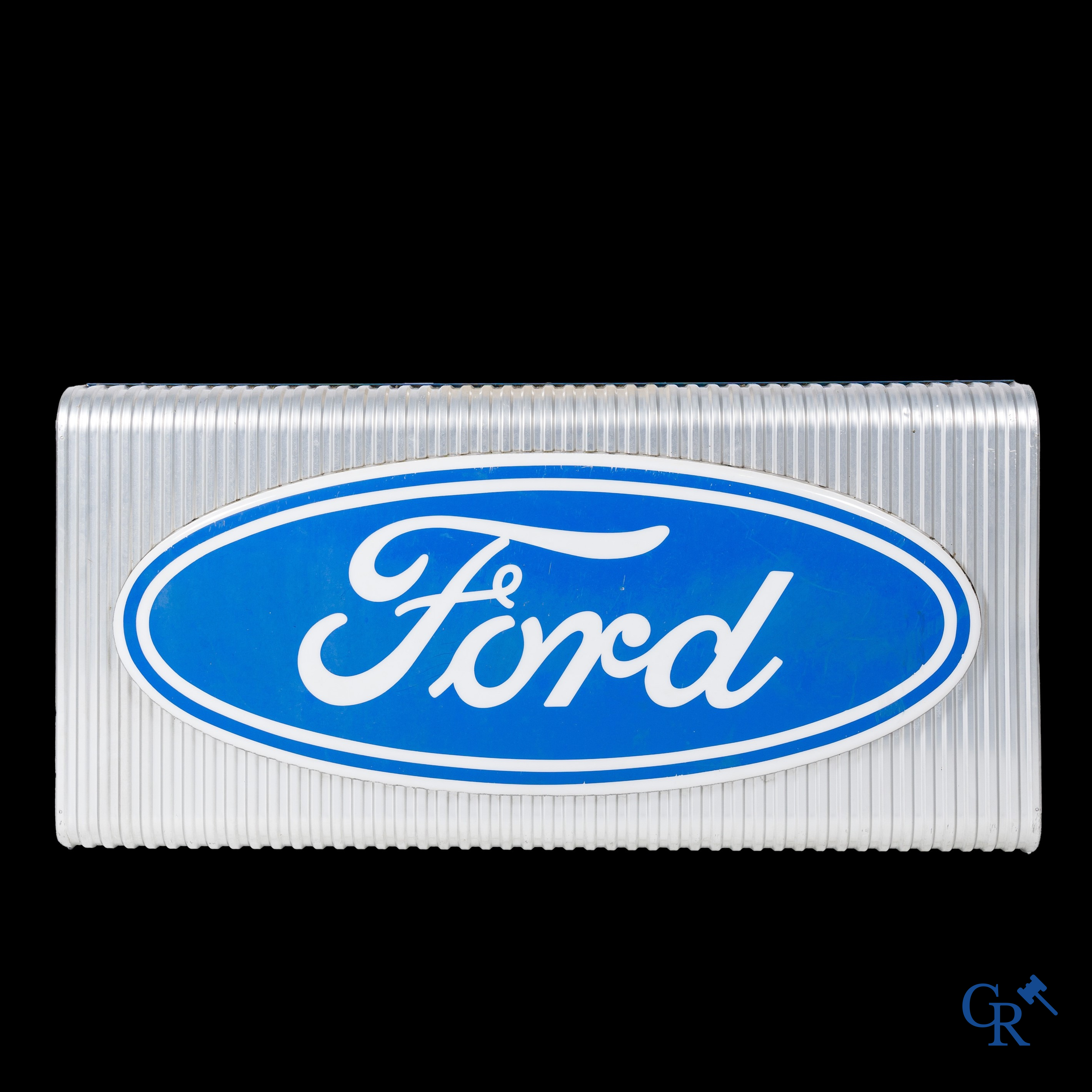 Ford, publicity in aluminium and plexi for the Ford car brand.