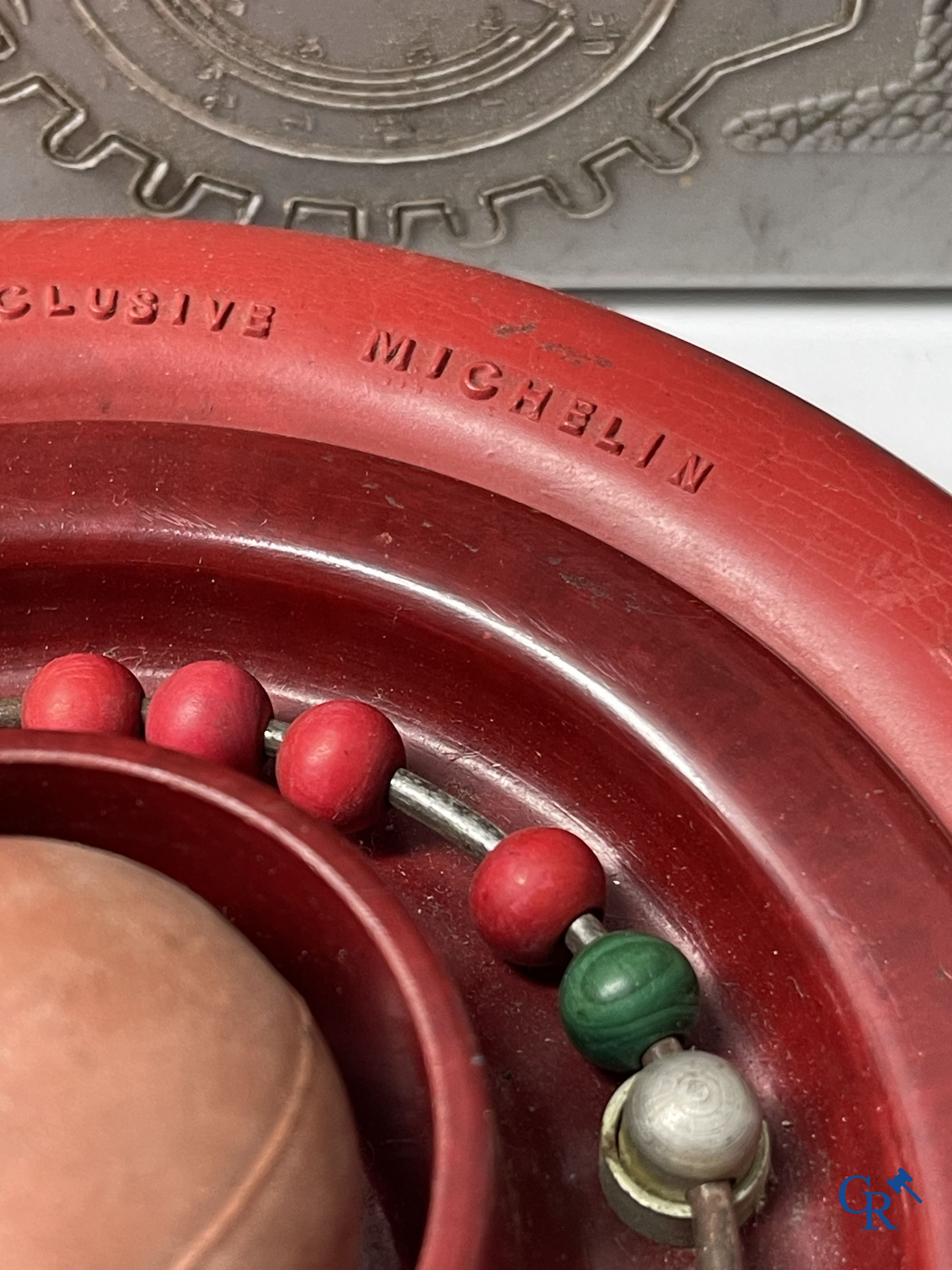 Michelin, een lot verzamelobjecten rond het Michelin banden merk. Jaren '60-'70 en later.