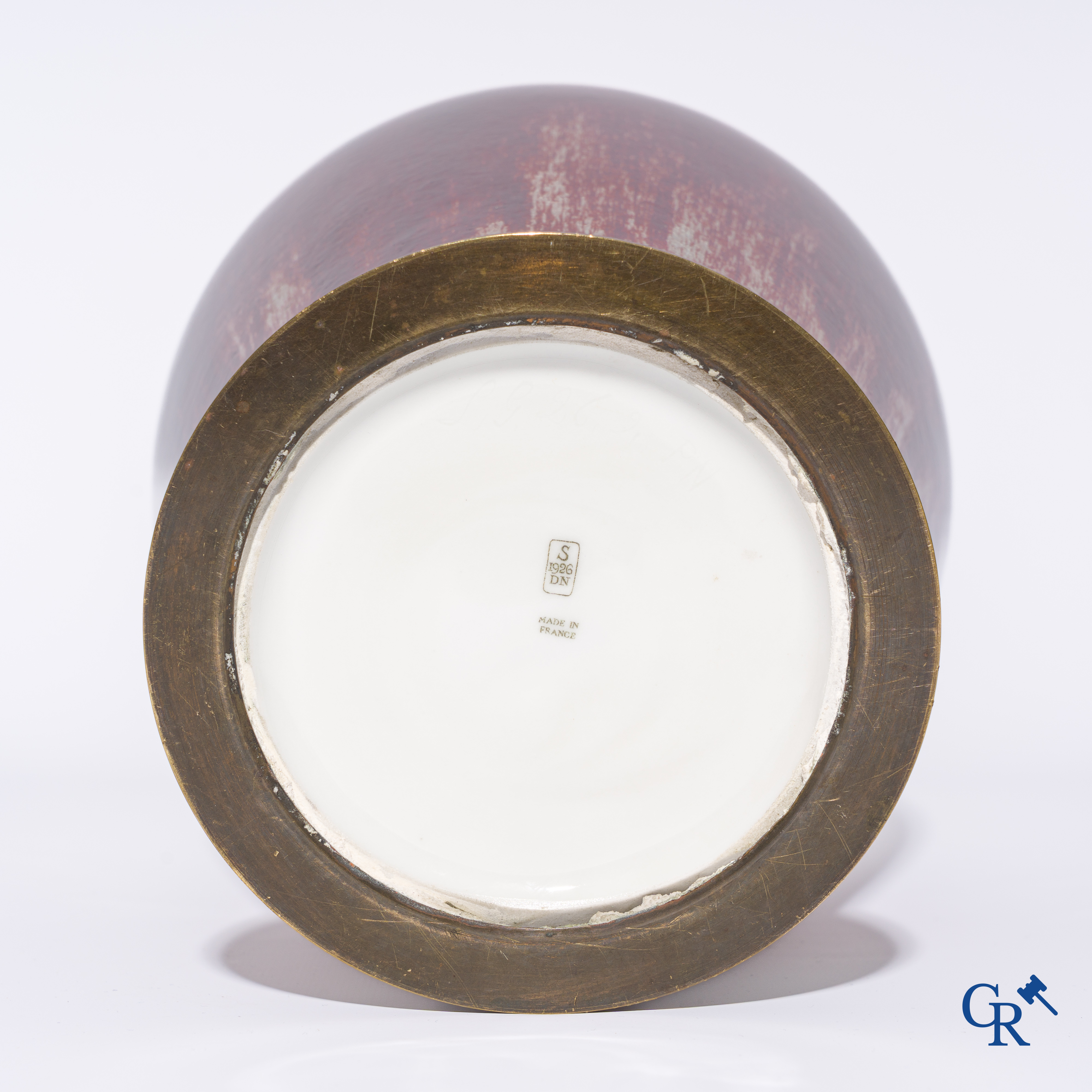 Art Deco, Manufacture Nationale de Sevres. Enamelled porcelain vase "Sang de boeuf". Stamp, dated 1926 and letters DN.