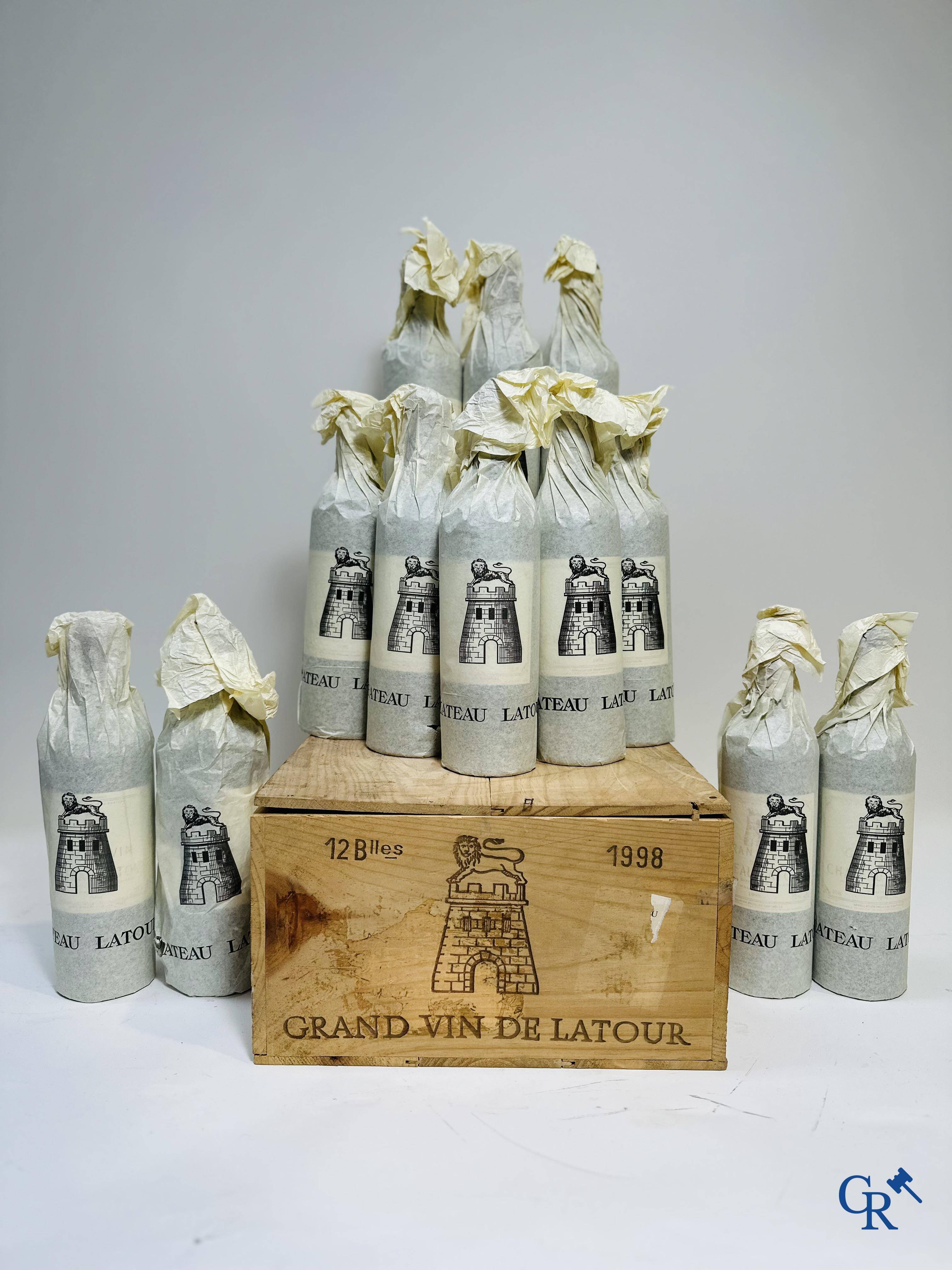 Wine - Bordeaux: Château Latour 1998, 0,75L. Rouge. 1er Grand Cru Classé. 12 bottles.