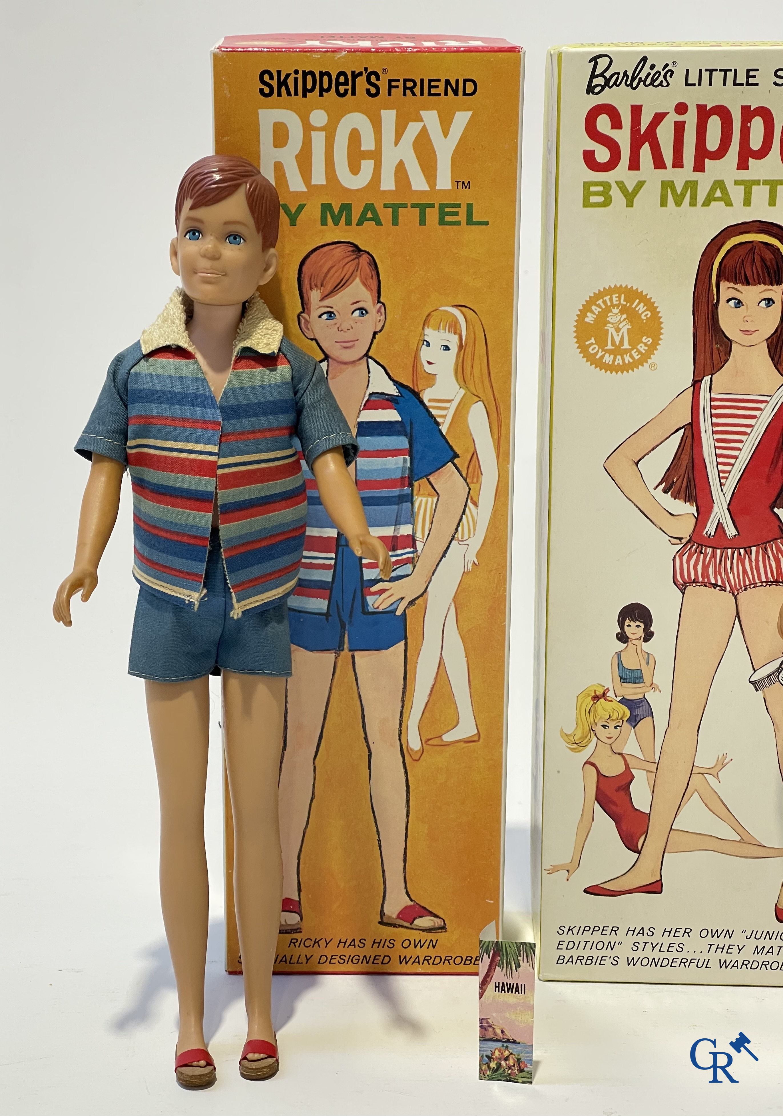 Vieux jouets. Mattel, un beau lot de poupées et attributs. Barbie, Ricky, Skipper, Ken, etc. Années 1960 et plus tard.