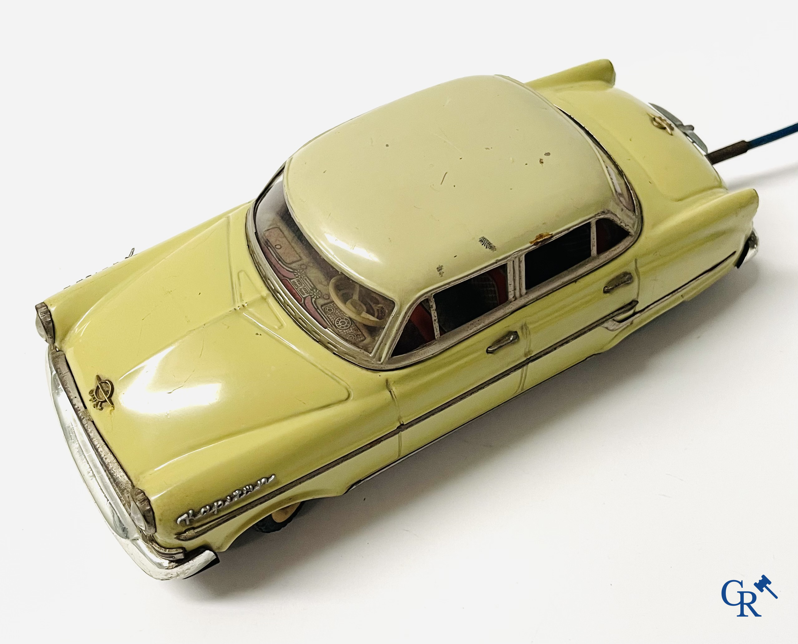 Old toys. Gama 400, Opel Kapitän in painted tin. Battery operated. 1950's.