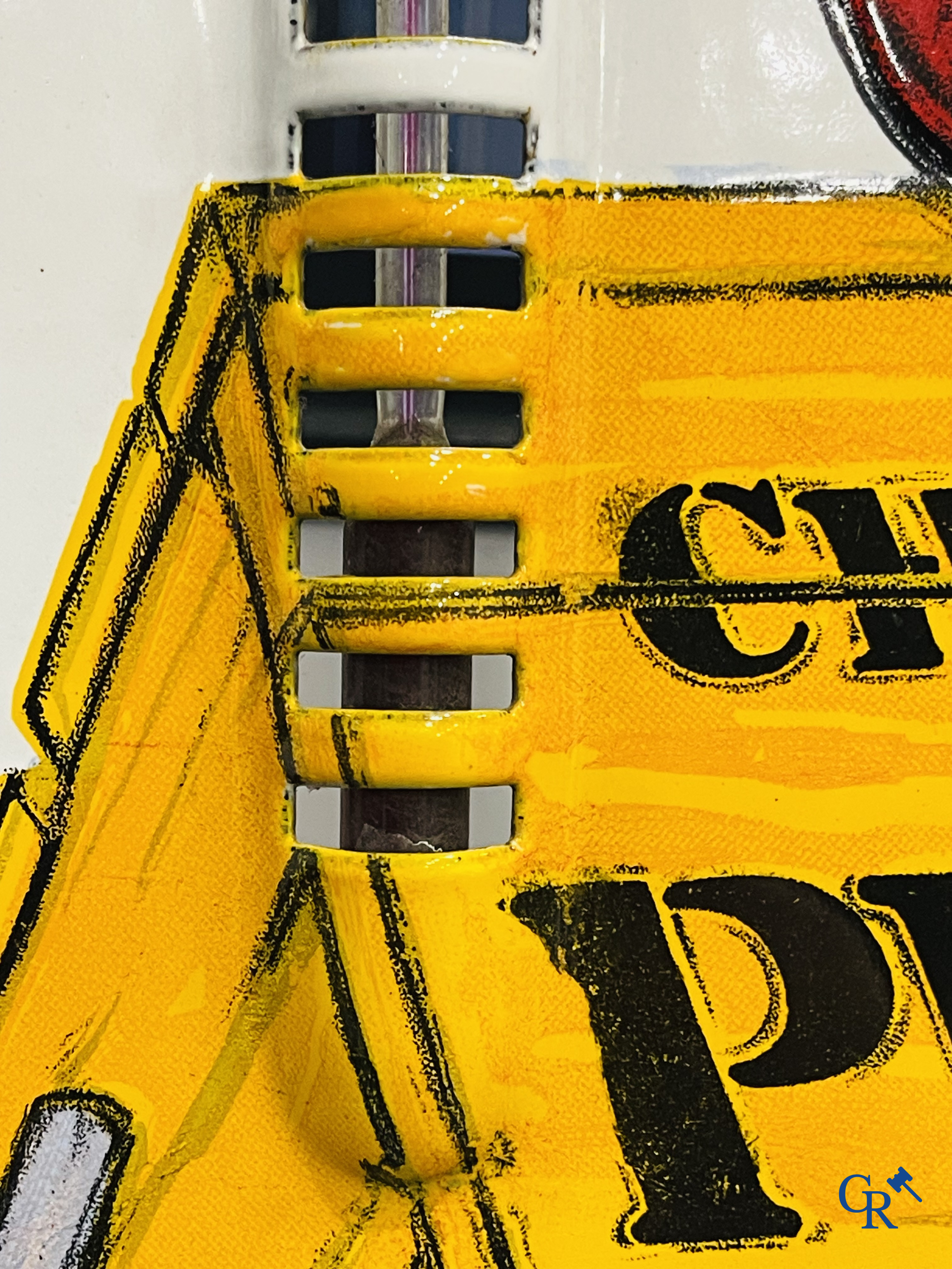 Chocolat Pupier, plaque émaillée illustré du personnage de Jean D'Ylen, vers 1930.