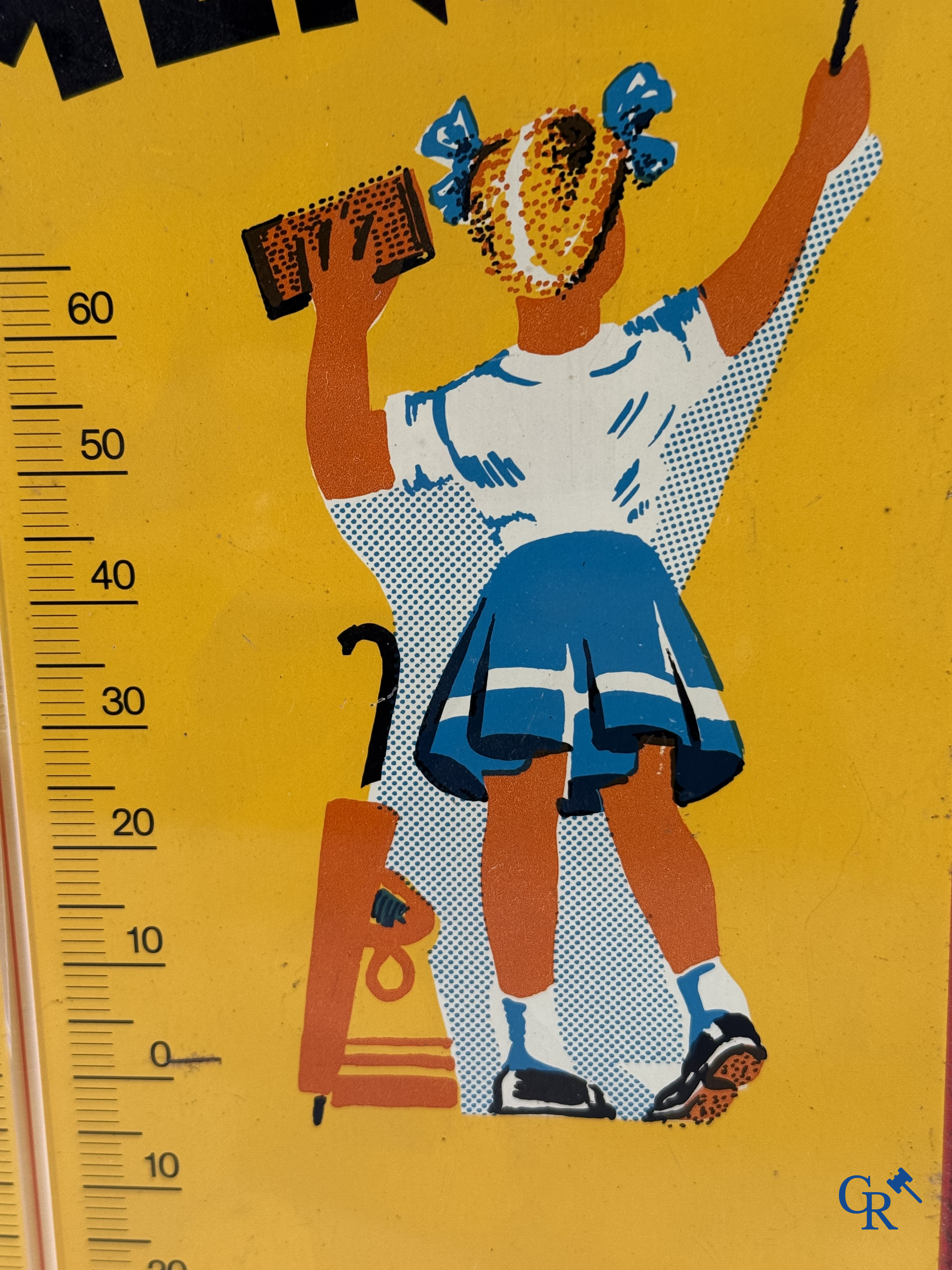 Menier, "Les plus fins des chocolats fins" publicity thermometer printed on metal. Probably 1960's.